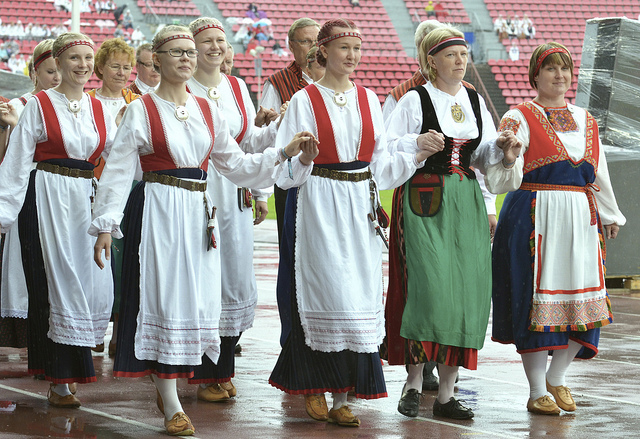III. Észt-finn táncfesztivál, Tampere (2012).jpg
